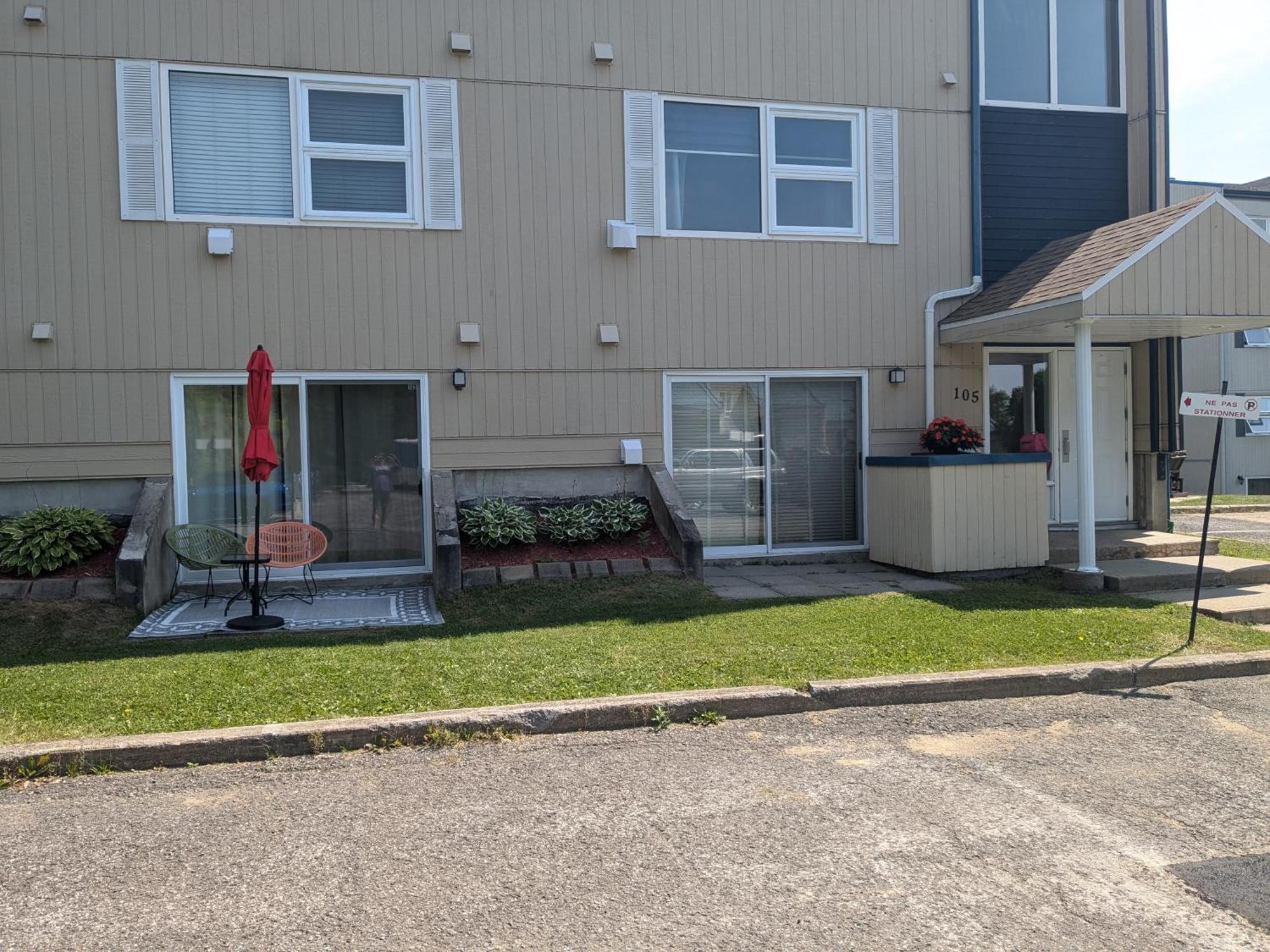 Bienvenue Chez Alice Et Daniel Apartment Saint-Ferreol-les-Neiges ภายนอก รูปภาพ
